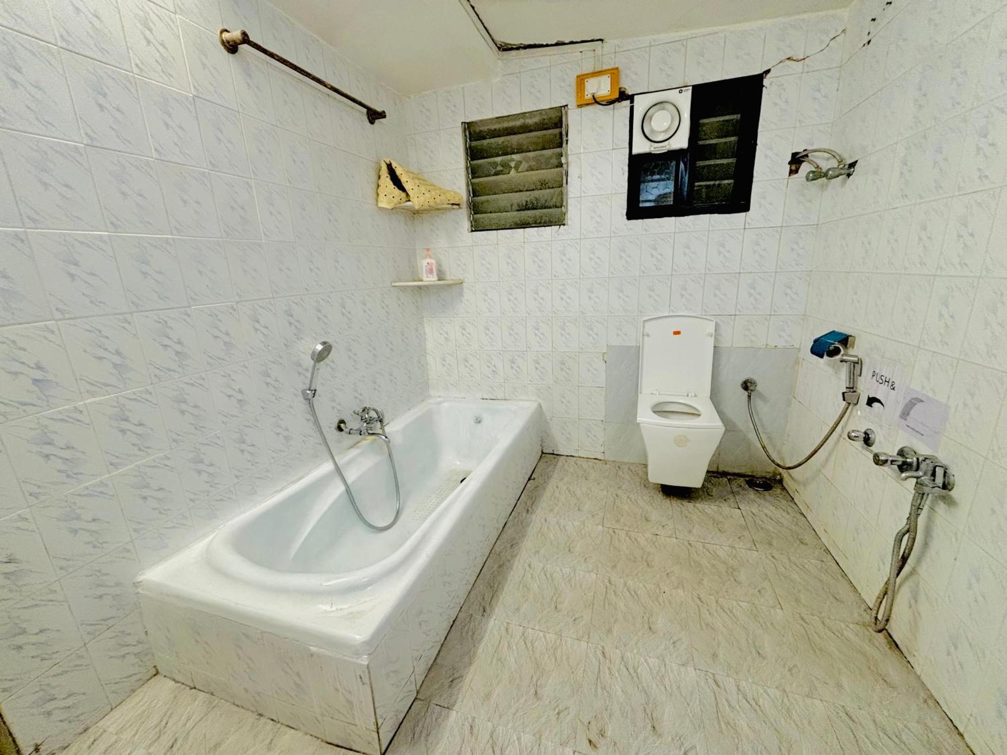 Royal Palms Luxury Service Apartment Нагпур Номер фото